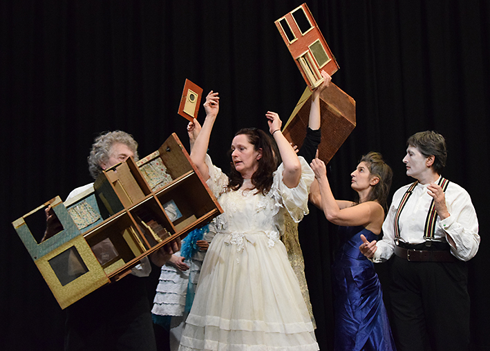 dolls_house_rememberment_large